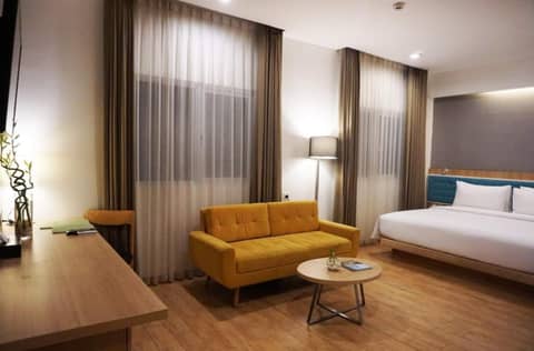 Hotel Santika Kelapa Gading — hotel room