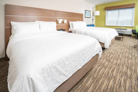 Holiday Inn Express & Suites - Fort Myers Airport by IHG — photo 4
