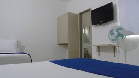 Hotel Suite del Parque — photo 9