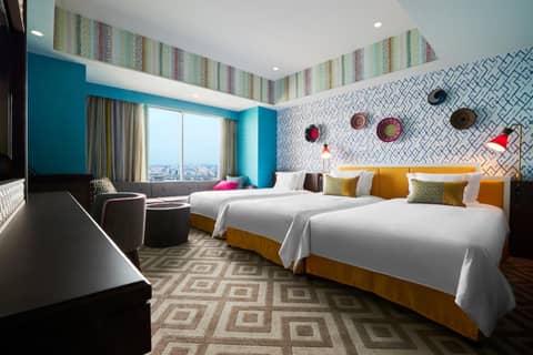 Hotel Universal Port — photo 2
