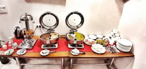 Hotel Aerocity Purple Orchid — dining