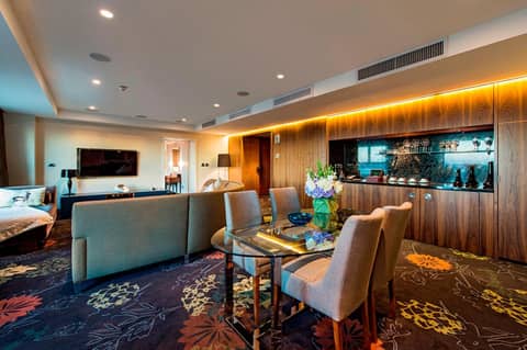 The Grand by SkyCity — hotel room