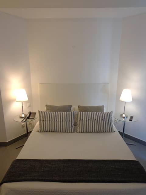 KR Hotels - Albufeira Lounge — bedroom