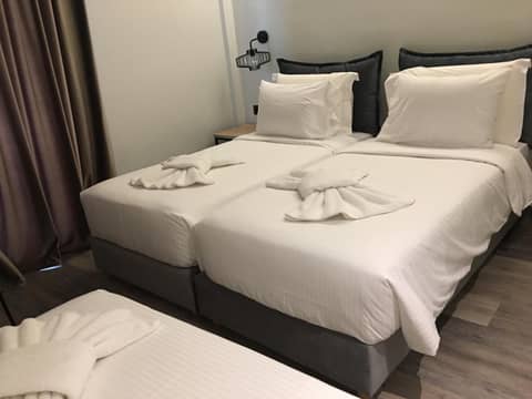 Athens coast hotel — bedroom