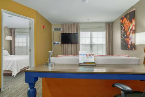 Hilton Garden Inn Phoenix Airport — photo 2