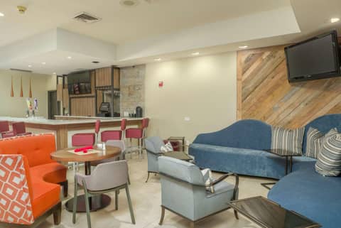 Hilton Garden Inn Phoenix Airport — photo 6