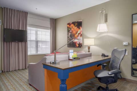 Hilton Garden Inn Phoenix Airport — photo 7
