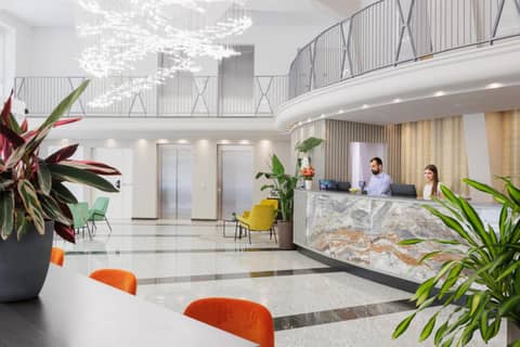 IH Hotels Milano Centrale — recepcion & lobby