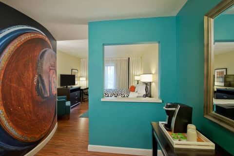 Hotel Indigo Atlanta Airport College Park by IHG — photo 6