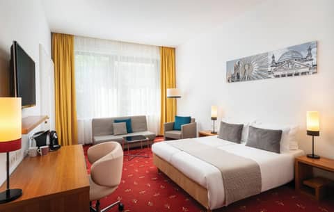 Leonardo Hotel Berlin KU'DAMM — photo 4
