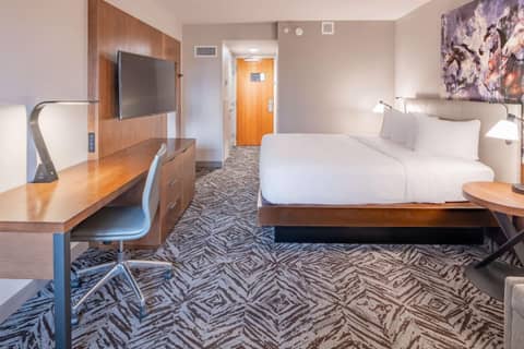 DoubleTree by Hilton Dallas-Farmers Branch — photo 4