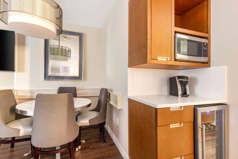 Hilton Club The District Washington DC — photo 6