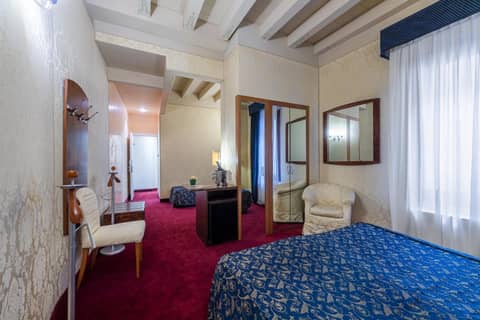 Ca' Del Campo — hotel room