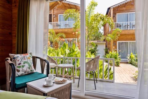 Aralea Beach Resort By Stone Wood Premier — photo 2