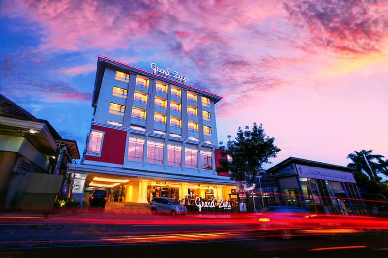 Grand Zuri Malioboro — building