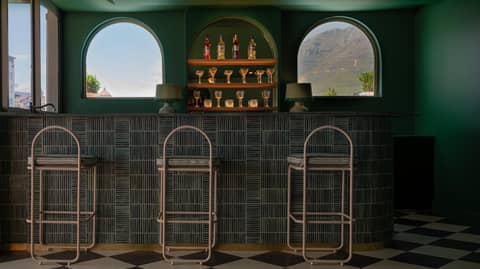 The Trade Boutique Hotel — lounge
