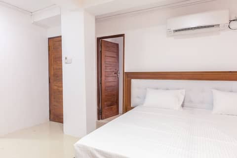 Metro Port City Hotel — photo 2