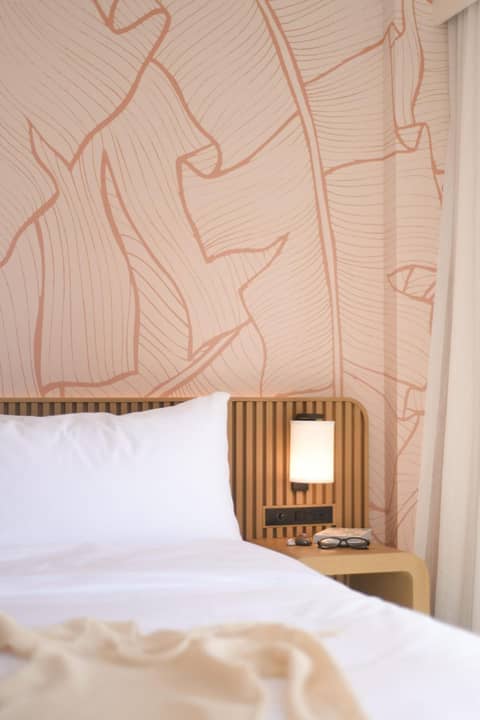 The Ambassador Hotel of Waikiki, Tapestry Collection by Hilton — photo 5