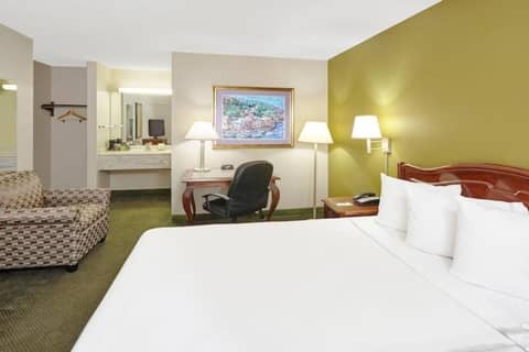 Chicago Lake Shore Hotel — photo 5