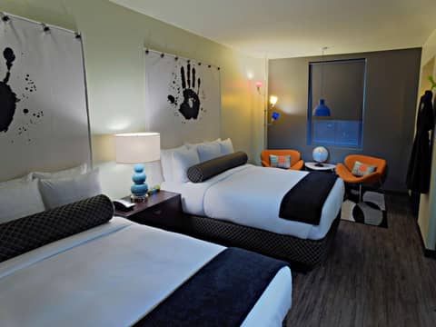 ACME Hotel Chicago, Outset Collection by Hilton — hotel room