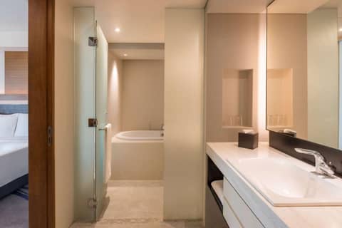 Radisson Blu Cebu — photo 3