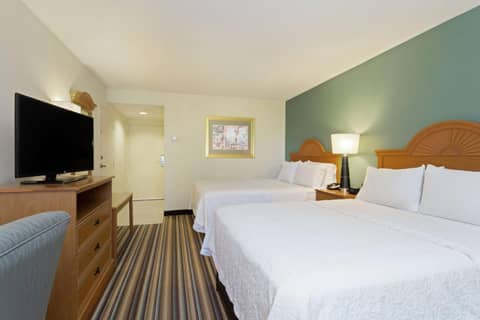 Hampton Inn & Suites Venice Bayside South Sarasota — photo 9
