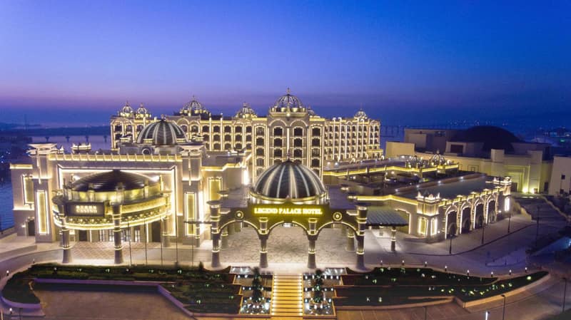 Legend Palace Hotel — building