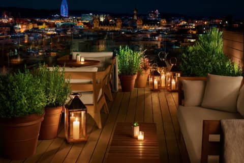 The Barcelona EDITION — balance & terrace