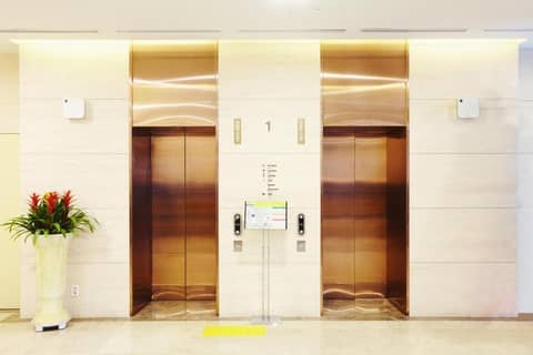 Days Hotel by Wyndham Seoul Myeongdong — photo 4