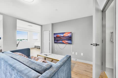 Skye Hotel & Residences — photo 2