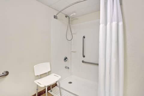 Wyndham Garden Charlotte Airport Southeast — photo 8