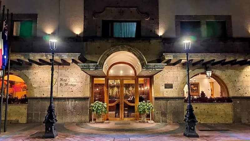 Hotel de Mendoza — building
