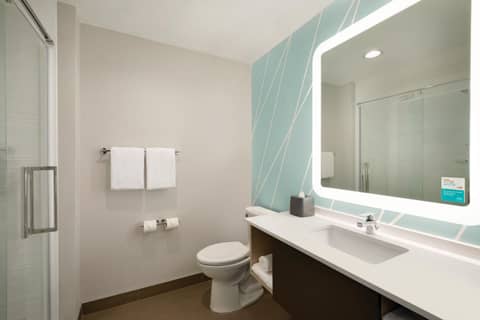 avid hotel - Ft Lauderdale Airport - Cruise by IHG — photo 9