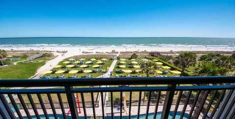 Dayton House Resort - BW Signature Collection — balance & terrace