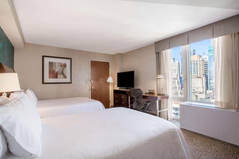 Hilton Garden Inn West 35th Street — photo 6