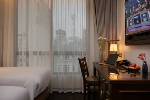 Lucien Hanoi Lakeside Hotel & Rooftop — photo 5