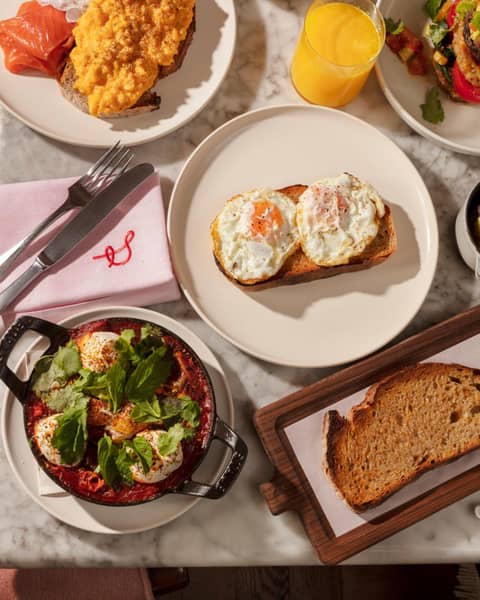 Gleneagles Townhouse — dining