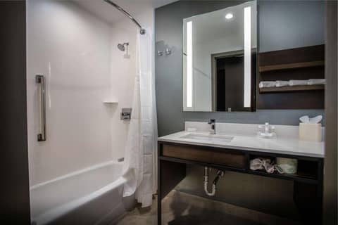 Hilton Garden Inn West Palm Beach I95 Outlets — photo 5