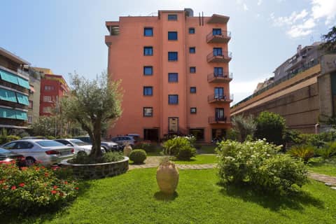 Grand Hotel Tiberio — photo 2