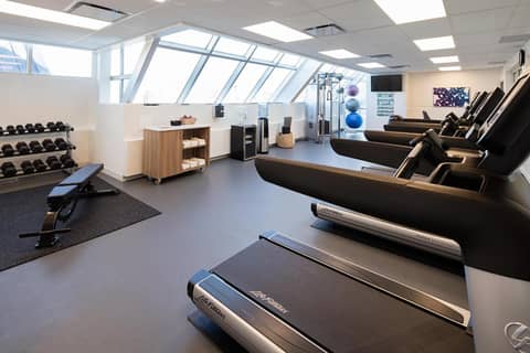 Delta Hotels by Marriott Calgary South — photo 8