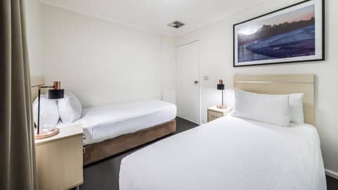 Oaks Sydney Goldsbrough Suites — photo 9
