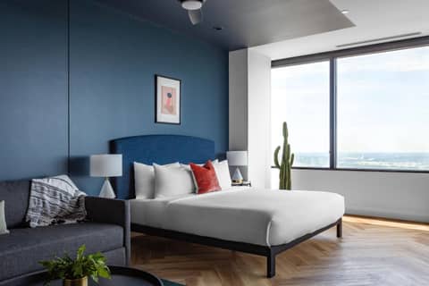 Mint House Dallas Downtown By Kasa — hotel room
