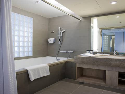 Holiday Inn Express Hong Kong Mongkok by IHG — photo 8