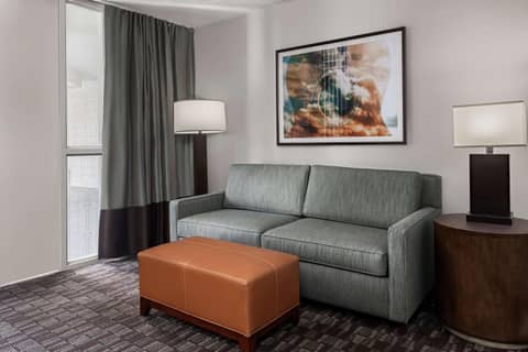Embassy Suites by Hilton Nashville Airport — photo 7