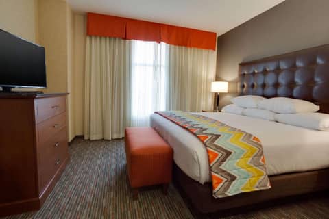 Drury Inn & Suites Charlotte Arrowood — photo 9