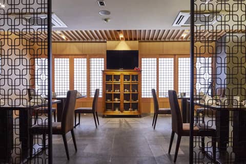 Commodore Hotel Busan — photo 6