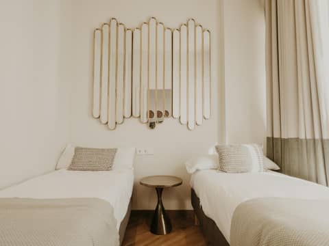 Silken Comfy Studios Hotel — photo 6