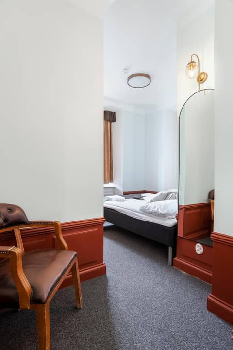 Hotell Skeppsbron — hotel room