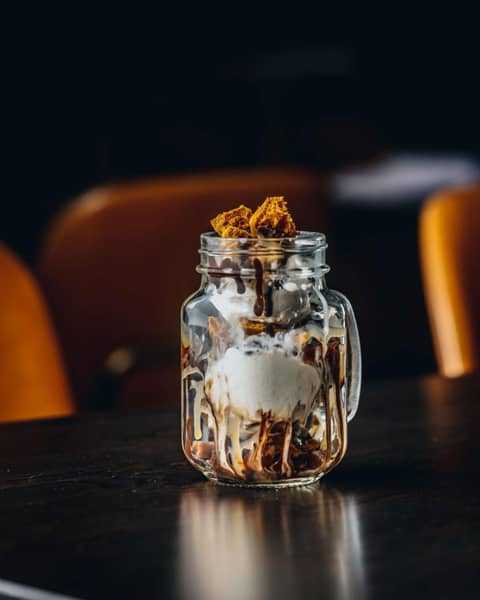 Radisson Blu Hotel London Euston Square — breakfast buffet