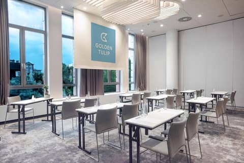 Golden Tulip Warsaw Airport — photo 4